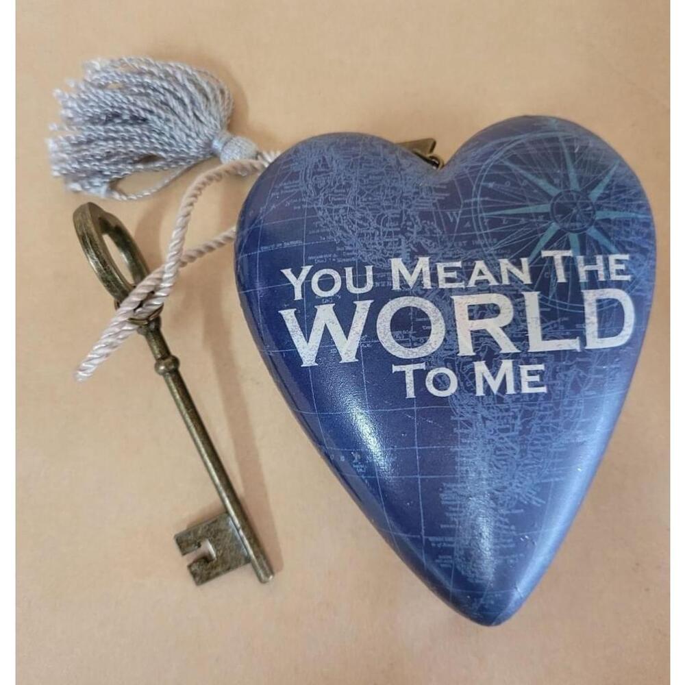 Art Hearts Blue and Silver Heart-Shaped Trinket
